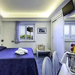 Ξενοδοχείο Il Faro 3*