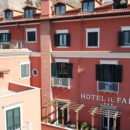 Il Faro Hotell