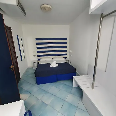 Il Faro Hotel 3*