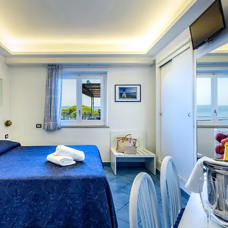 Hotel Il Faro 3*